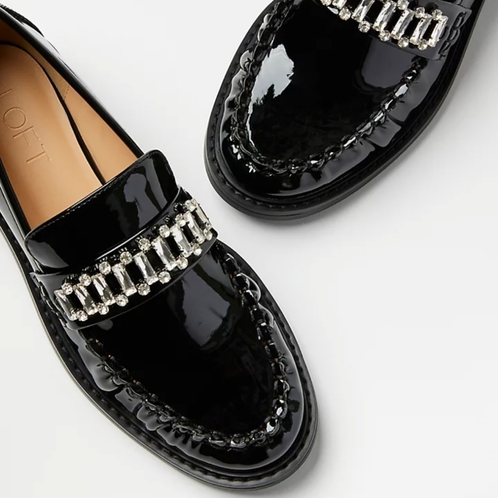 NEW! ANN TAYLOR Black Embellished Crystal Patent Slip On Loafers Shoes.